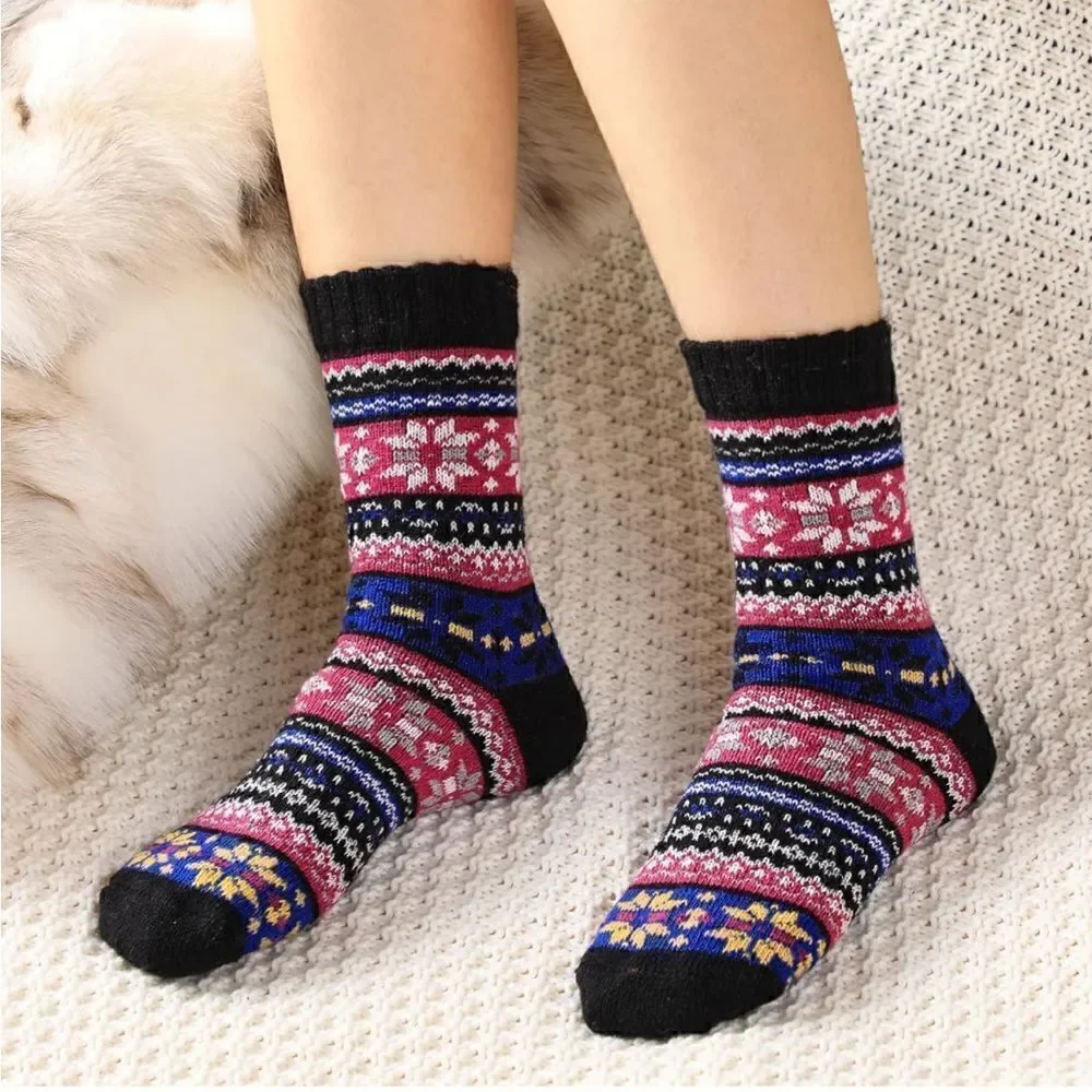 Nordic style wool winter socks